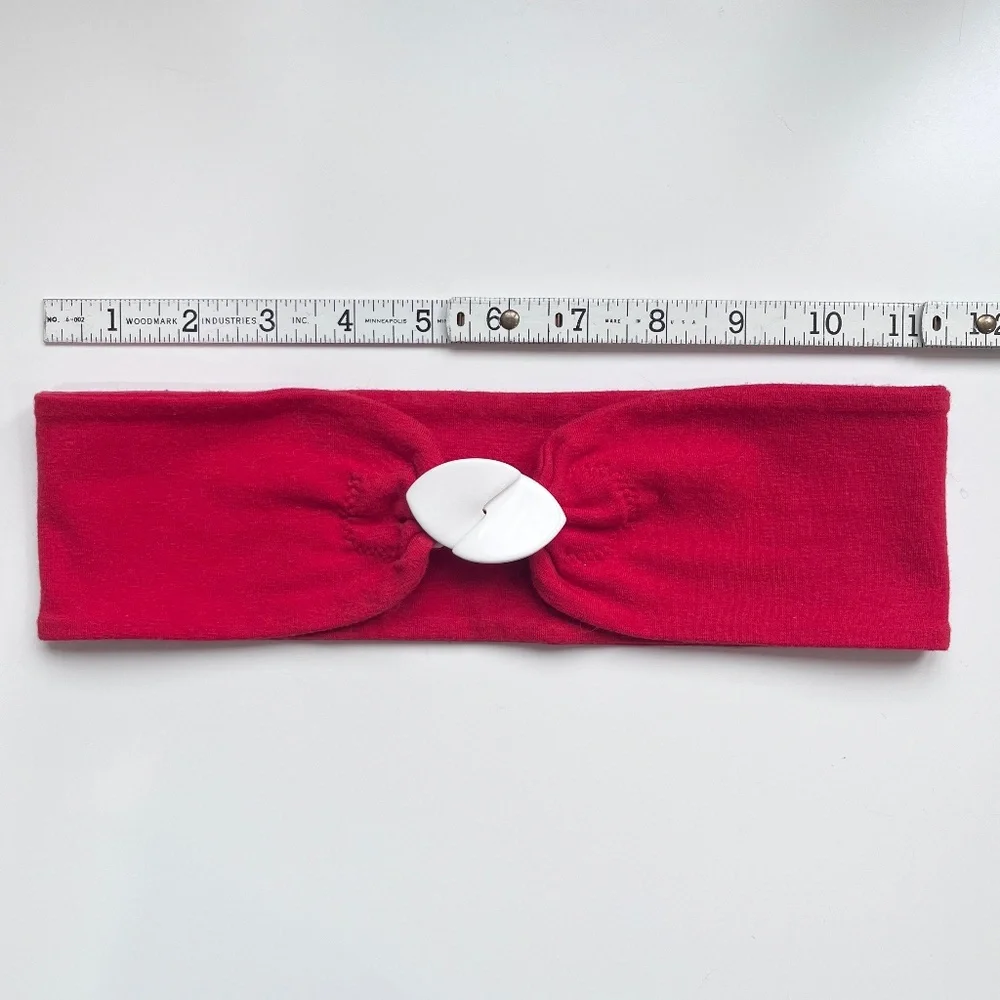 Vintage Kisslock Wide Red Fabric Stretch Belt
